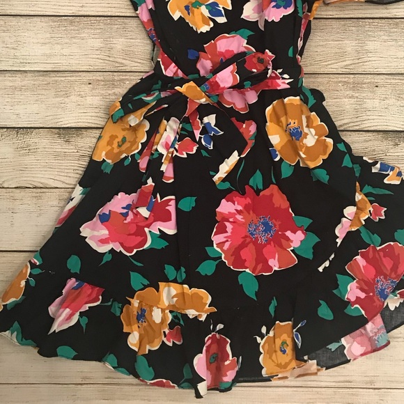 Floral Off-the-Shoulder Dress | Who What Wear - Picture 5 of 7